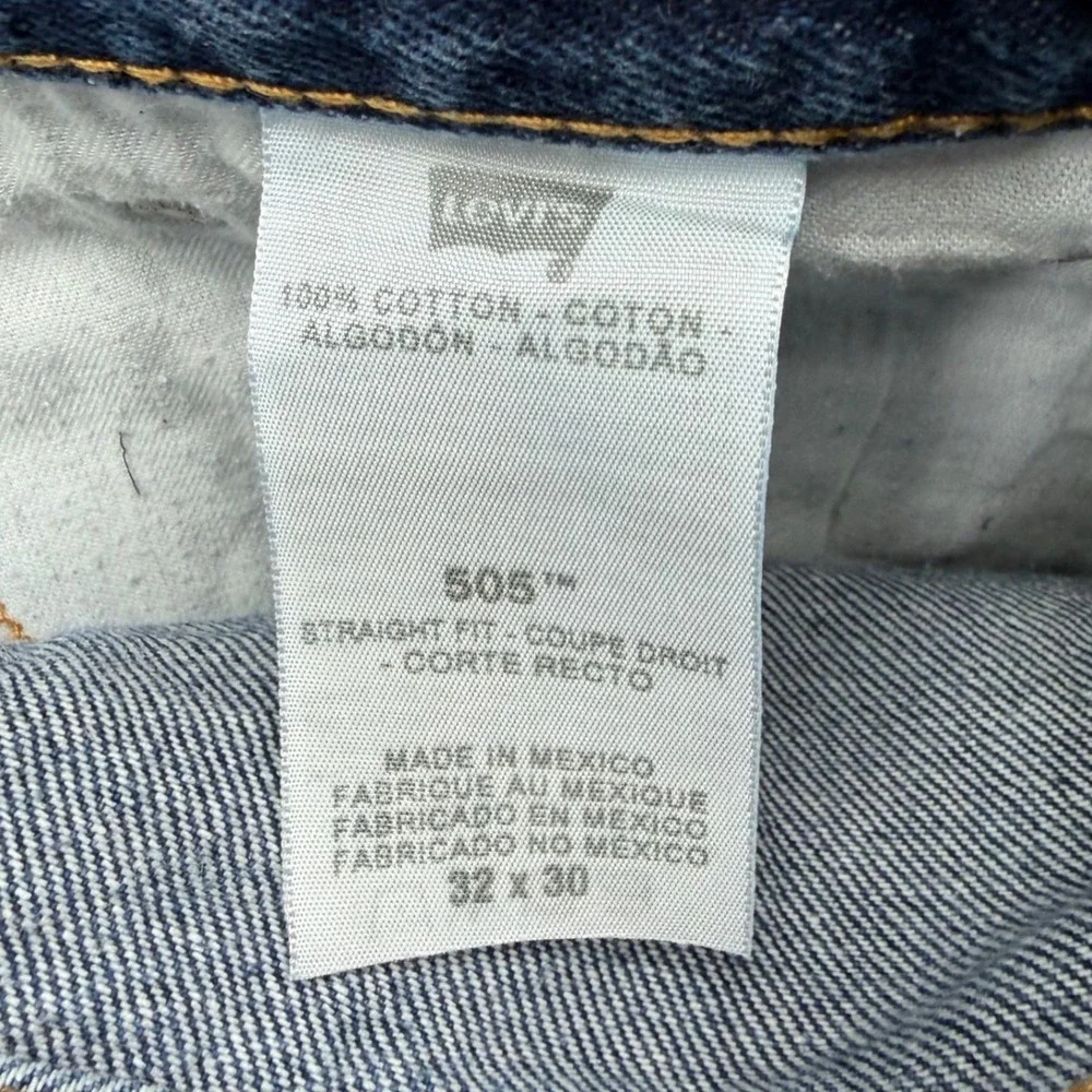 Levis 505 Straight Fit Jeans Medium Wash Blue Denim Pants 32 Relaxed Casual wear